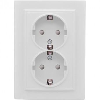 Розетка 2-местная EKF BASIC МИНСК СП с заземлением 16А белая с защ. штор.